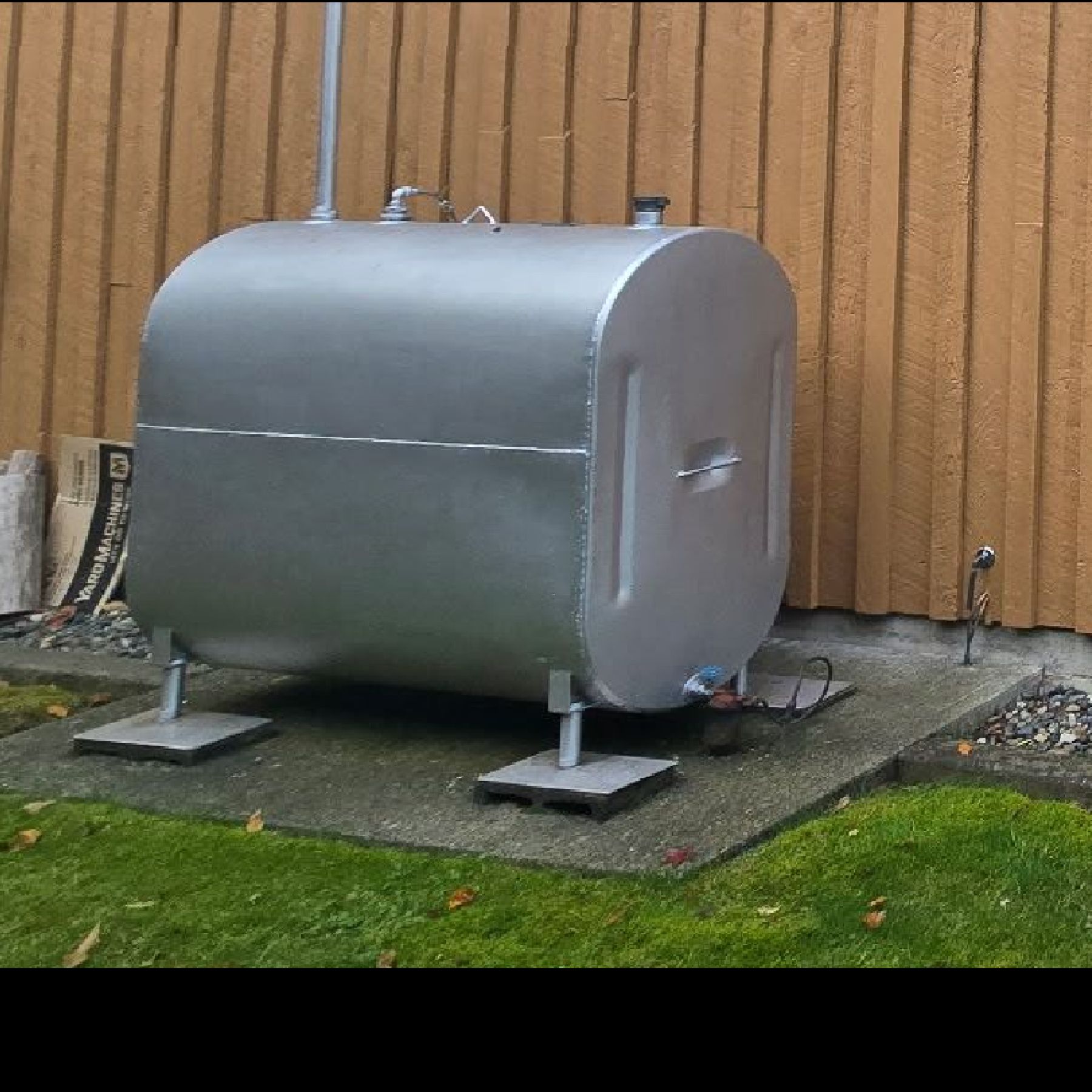 Oil tank install